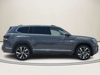 New 2026 Volkswagen Atlas SEL Premium R-Line AWD/4WD video 2
