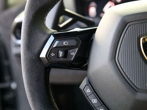 Used 2024 Lamborghini Huracan Sterrato AWD/4WD image 80