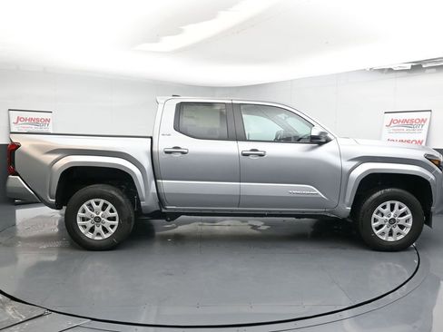 New 2026 Toyota Tacoma SR5 image 9