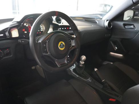 Used 2017 Lotus Evora 400 RWD image 6
