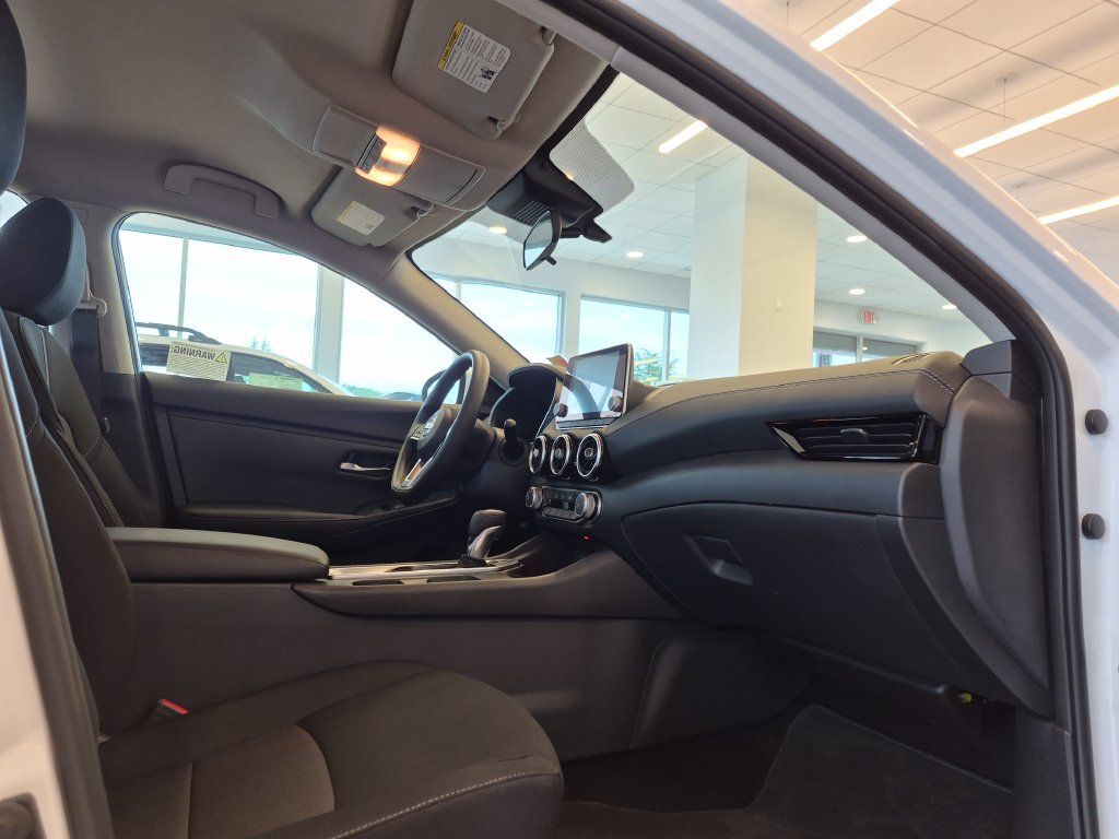 Certified 2023 Nissan Sentra SV FWD image 25