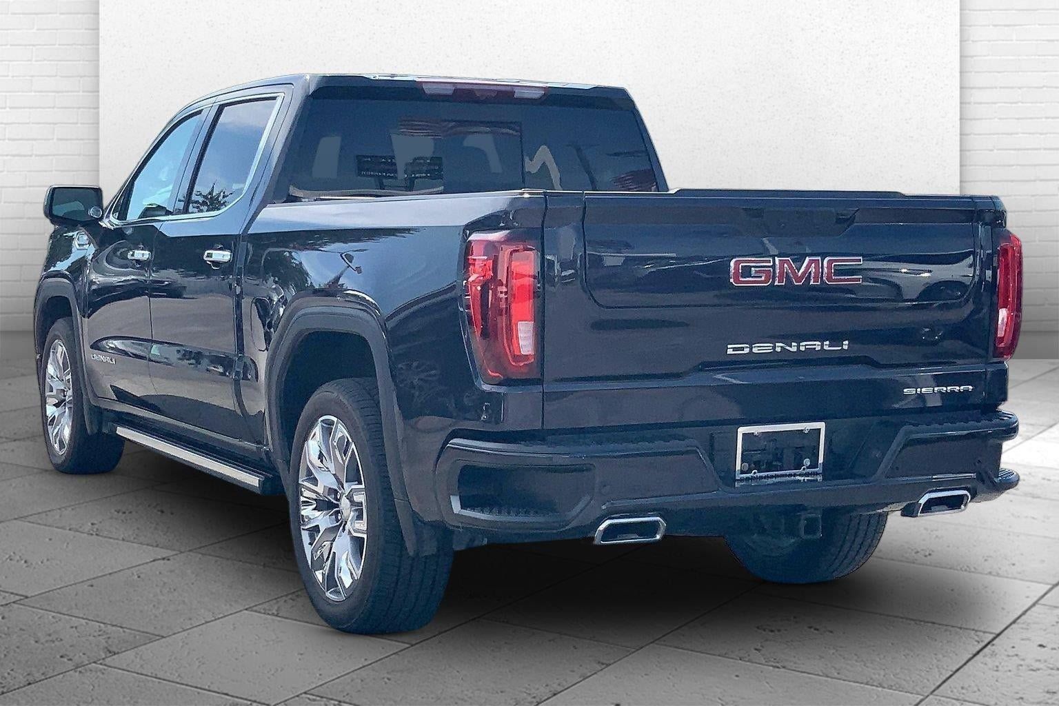 Used 2025 GMC Sierra 1500 Denali w/ Denali Reserve Package AWD/4WD image 9