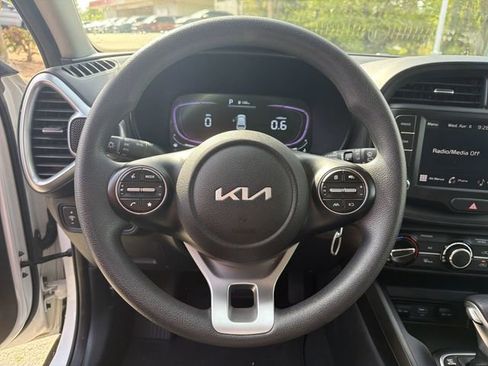 Certified 2024 Kia Soul LX w/ Option Group 015 image 14