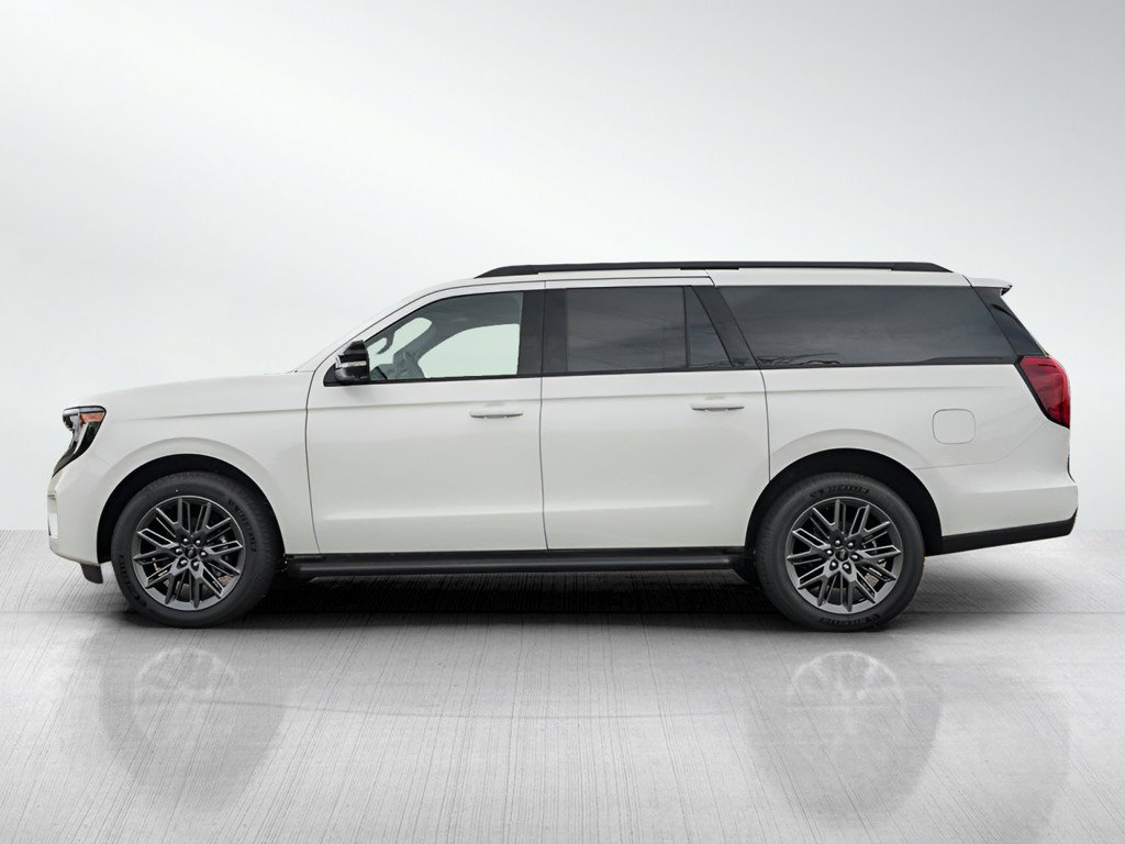New 2026 Ford Expedition Max Platinum w/ Stealth Appearance Package AWD/4WD image 3