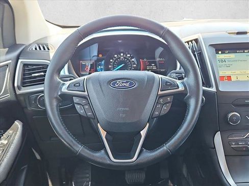 Used 2018 Ford Edge SEL w/ Equipment Group 201A FWD image 13