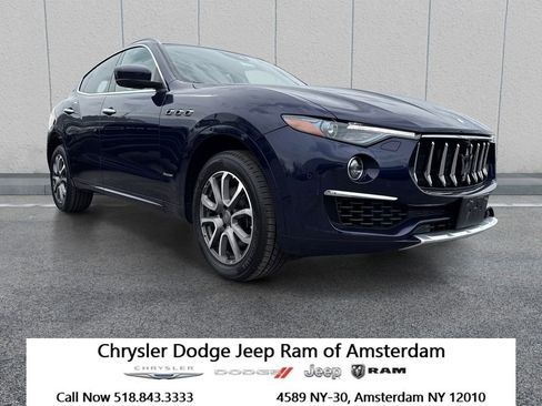 Used 2019 Maserati Levante GranLusso AWD/4WD image 1