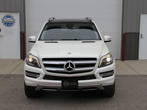 Used 2014 Mercedes-Benz GL 450 4MATIC image 2