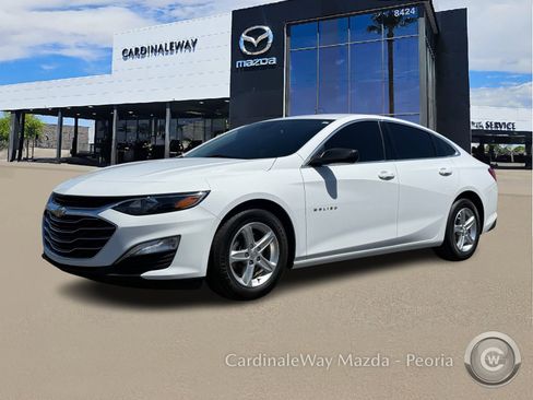 Used 2023 Chevrolet Malibu LS FWD image 2