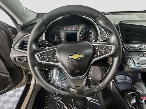 Used 2023 Chevrolet Malibu RS image 13