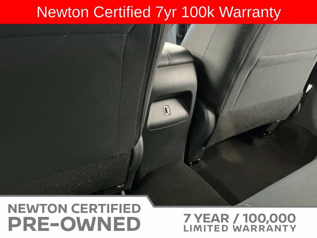 Used 2025 Nissan Sentra SV FWD image 15