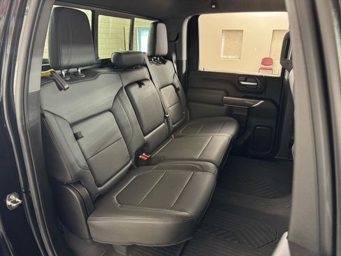 Used 2022 Chevrolet Silverado 2500 LT w/ Midnight Edition image 34