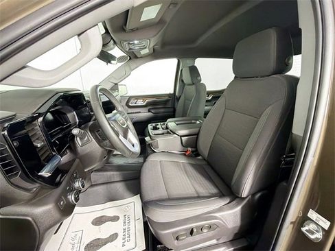 Used 2024 GMC Sierra 1500 Elevation w/ LPO, GMC Protection Package image 19