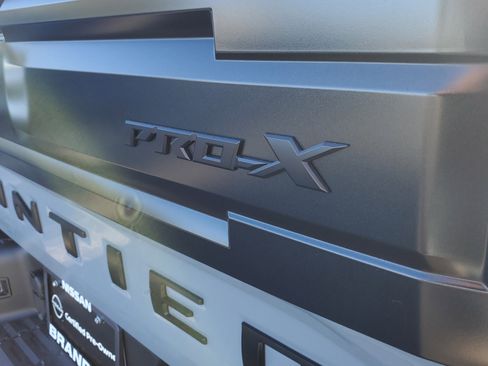 Used 2025 Nissan Frontier Pro-X w/ Pro Premium Package image 7