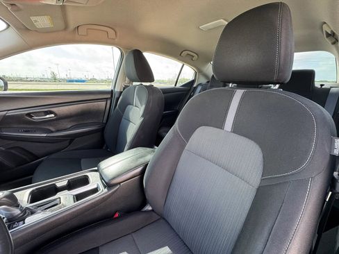 Used 2021 Nissan Sentra SV image 22