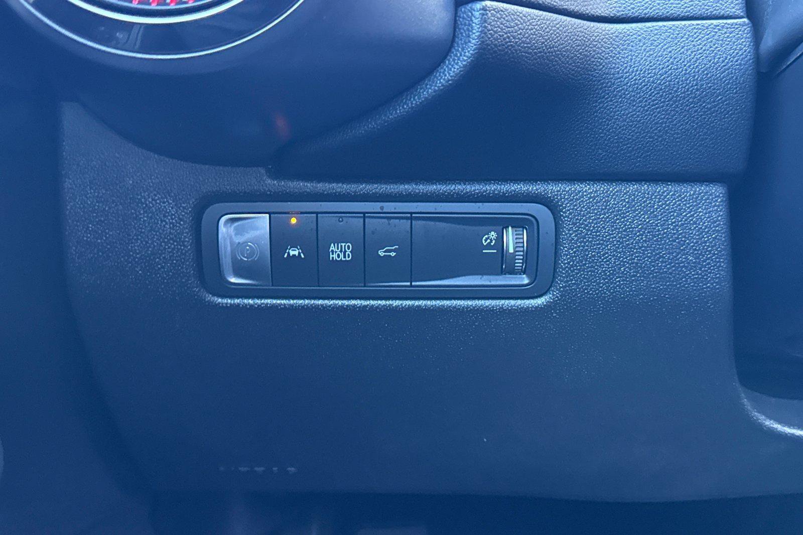 Used 2024 Chevrolet Equinox EV RS w/ Active Safety Package 3 FWD image 30