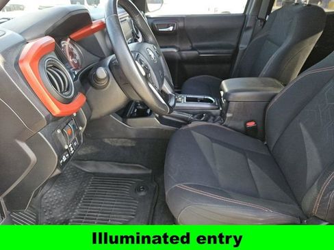 Used 2019 Toyota Tacoma TRD Off-Road image 27