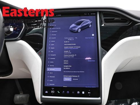 Used 2018 Tesla Model X 75D AWD/4WD image 11