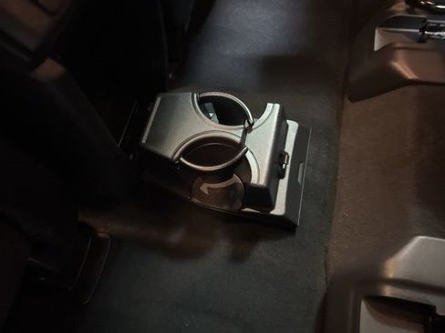 Used 2024 Subaru Ascent Premium w/ Convenience Package image 53