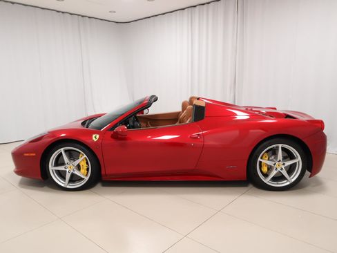 Certified 2014 Ferrari 458 Spider image 16
