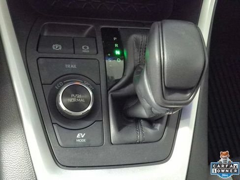 Certified 2024 Toyota RAV4 XLE w/ Convenience Package AWD/4WD image 19