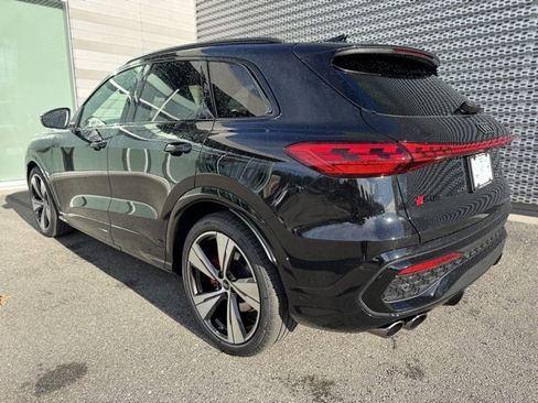 New 2025 Audi SQ5 Premium Plus image 3