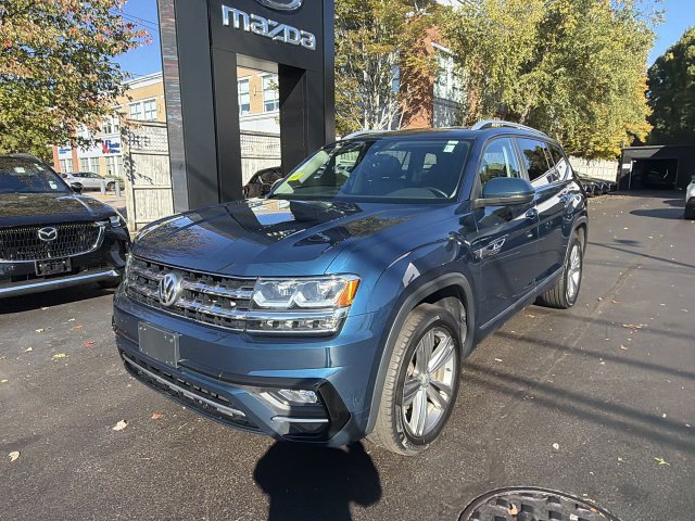 Used 2019 Volkswagen Atlas SEL R-Line AWD/4WD image 4