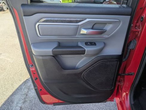 Used 2019 RAM 1500 Big Horn AWD/4WD image 26