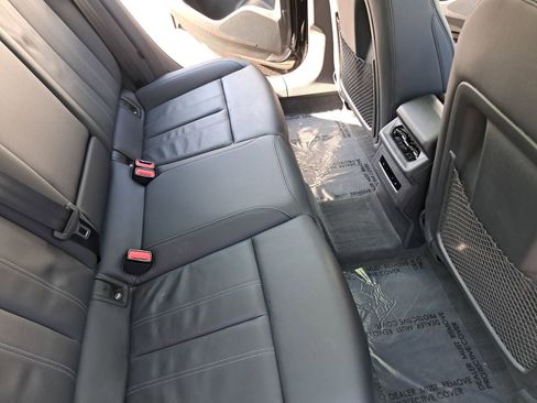 Certified 2025 Audi A6 e-tron Premium Plus w/ Premium Plus image 11