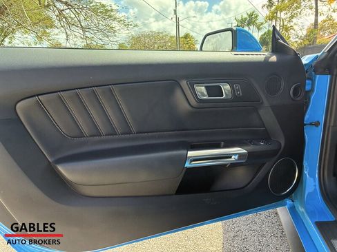 Used 2022 Ford Mustang GT Premium image 14