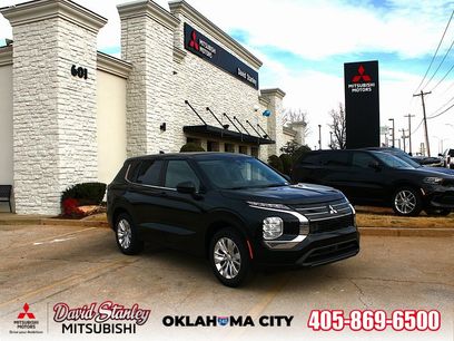 New 2026 Mitsubishi Outlander ES