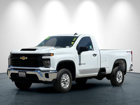 Used 2025 Chevrolet Silverado 2500 W/T w/ WT Convenience Package AWD/4WD image 8