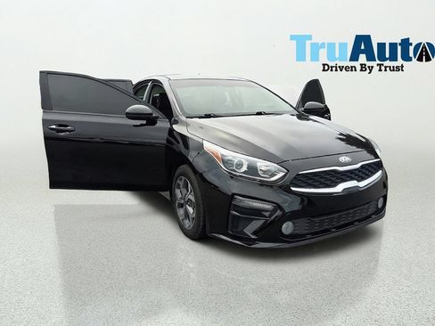 Used 2019 Kia Forte LXS FWD image 9