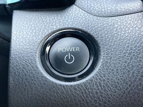 Certified 2025 Toyota Camry SE image 18