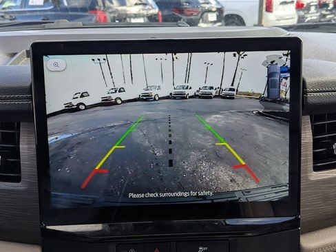 Used 2024 Ford Expedition Max Limited image 25