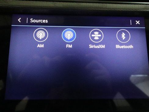 Used 2021 Buick Encore GX Preferred w/ Cold Weather Comfort Package image 14