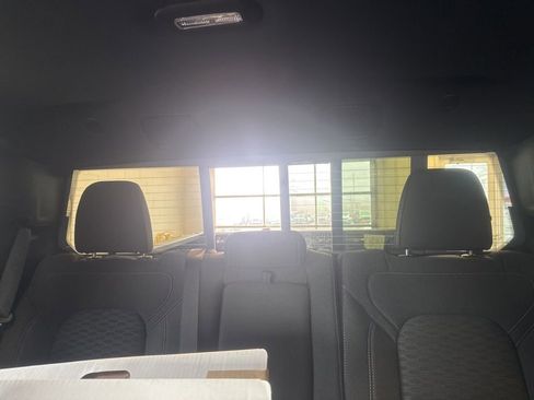 New 2026 RAM 1500 4x4 Crew Cab image 31