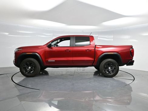 Used 2024 GMC Canyon Elevation image 37