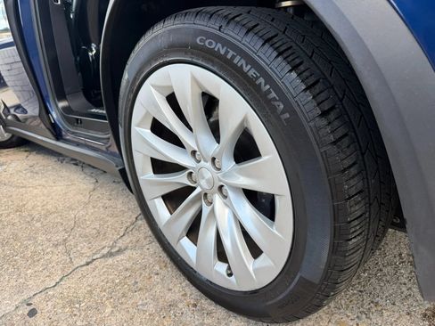 Used 2016 Tesla Model X 75D AWD/4WD image 24