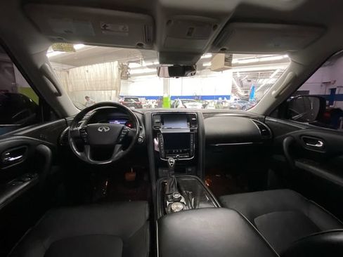 Used 2021 INFINITI QX80 Luxe AWD/4WD image 29