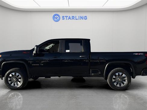 Used 2023 Chevrolet Silverado 2500 Custom w/ Custom Convenience Package image 3