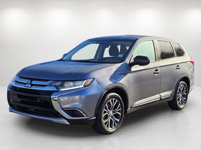 Used 2018 Mitsubishi Outlander ES