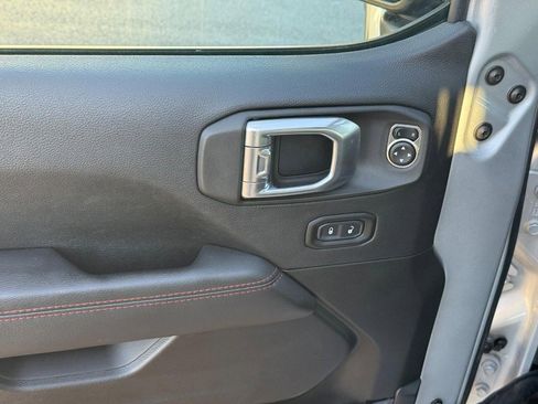 Used 2022 Jeep Gladiator Rubicon w/ LED Lighting Group image 12