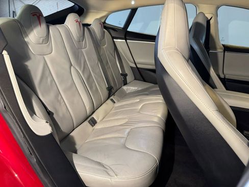 Used 2014 Tesla Model S RWD image 25