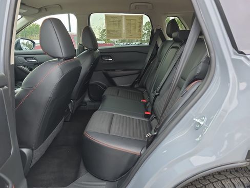 Used 2025 Nissan Rogue SV w/ Rock Creek Premium Package image 18