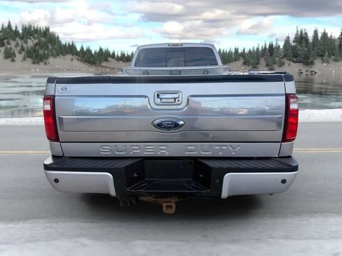 Used 2016 Ford F350 Platinum image 4