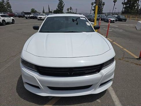 Used 2023 Dodge Charger SXT RWD image 3