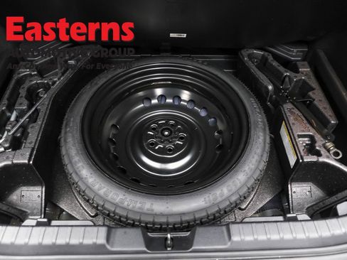 Used 2023 Toyota Corolla XSE image 22