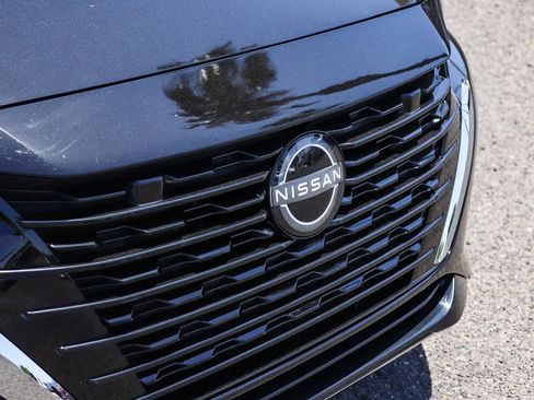 Used 2024 Nissan Sentra SV FWD image 5