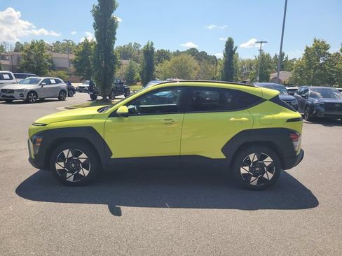 Used 2025 Hyundai Kona SEL FWD image 6