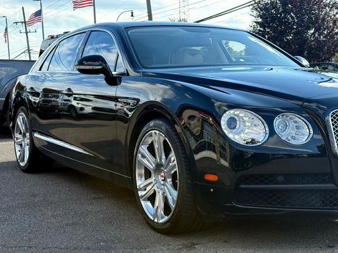 Used 2015 Bentley Flying Spur V8 image 26